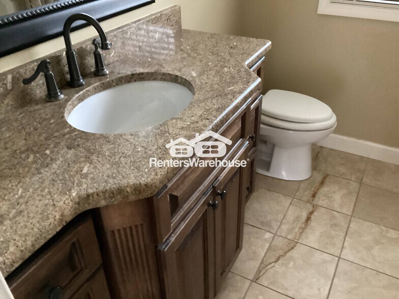 Building Photo - 4059 Charleston Ct SE