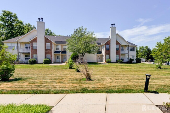 Building Photo - 38 Lackland Ave