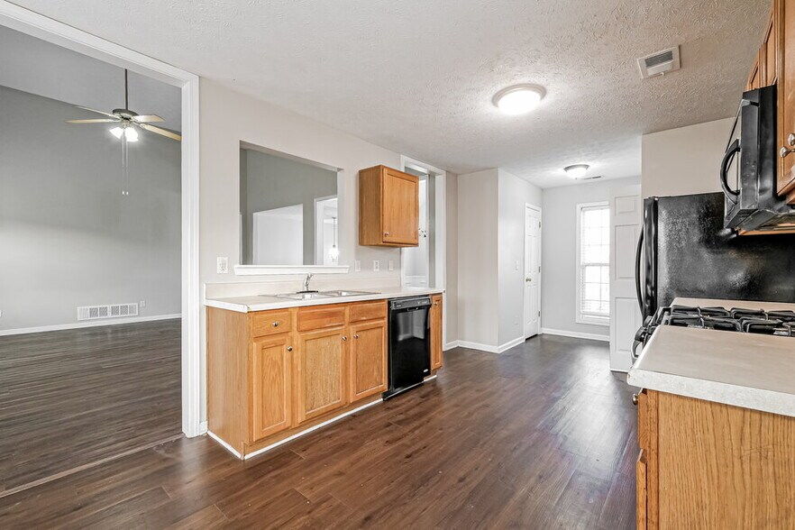 Building Photo - 108 Bramlett Meadows Dr