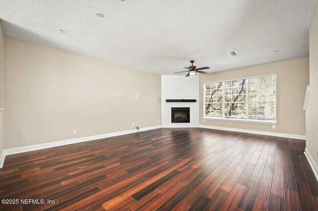 Building Photo - 4426 Capital Dome Dr