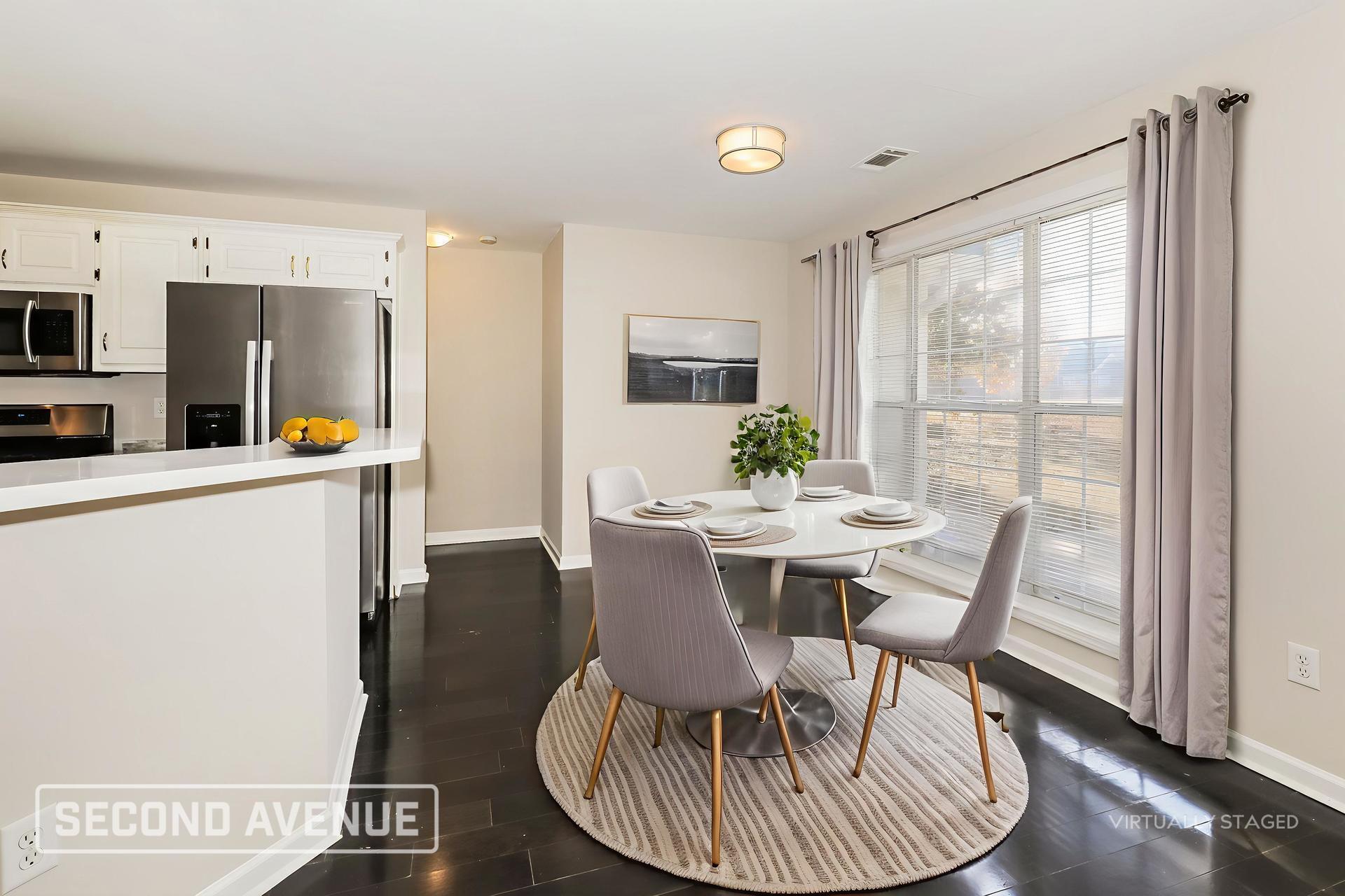 Building Photo - 1008 Maria Dr