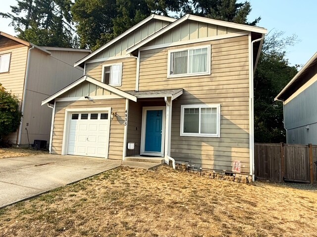 Building Photo - 4933 Bowwood Cir NE