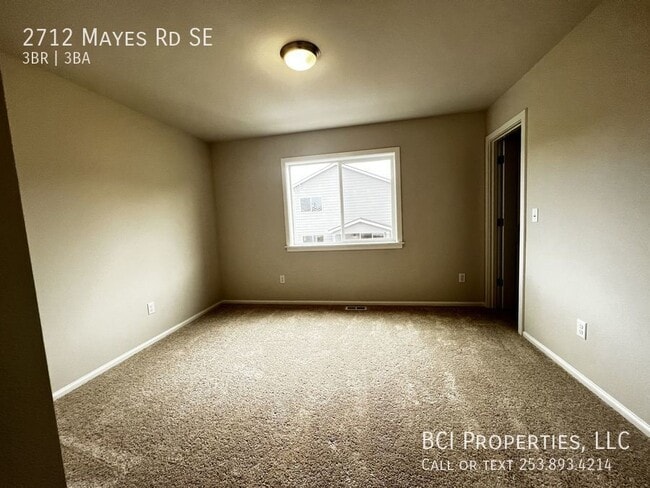 Building Photo - 2712 Mayes Rd SE