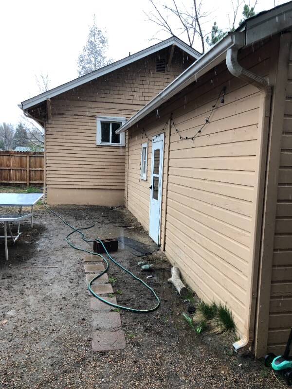 Building Photo - 517 W Myrtle St