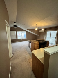 Building Photo - 2049 Ruckle St