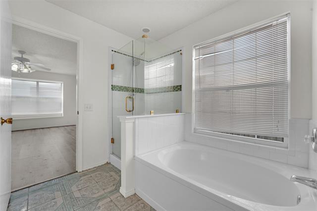 Building Photo - 1407 Autumncrest Dr