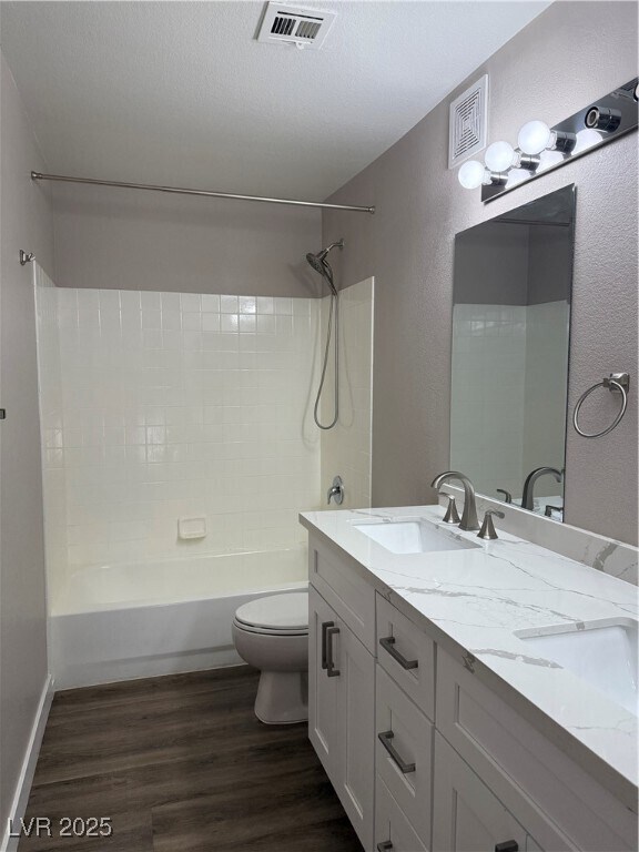 Building Photo - 502 Escoto Pl