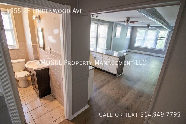 Building Photo - 4955-492E Lindenwood Ave