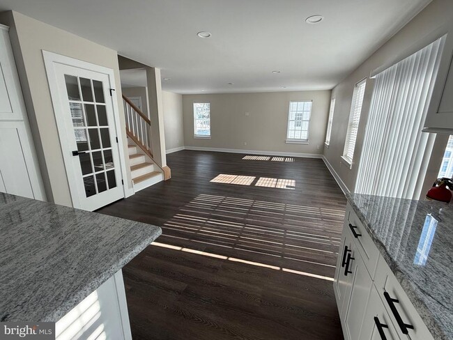 Building Photo - 116 Isabella Dr