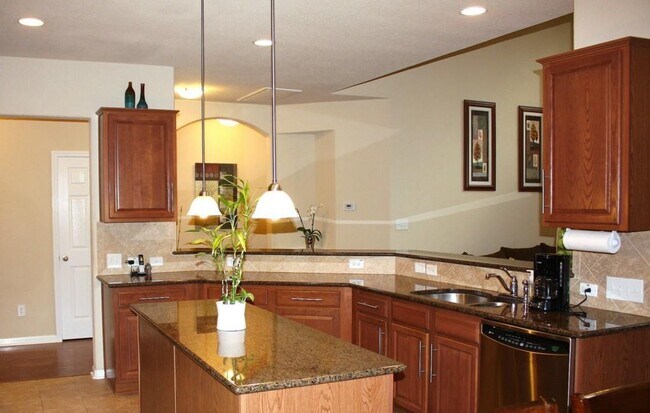 Building Photo - 7714 Stephany Taylor Dr