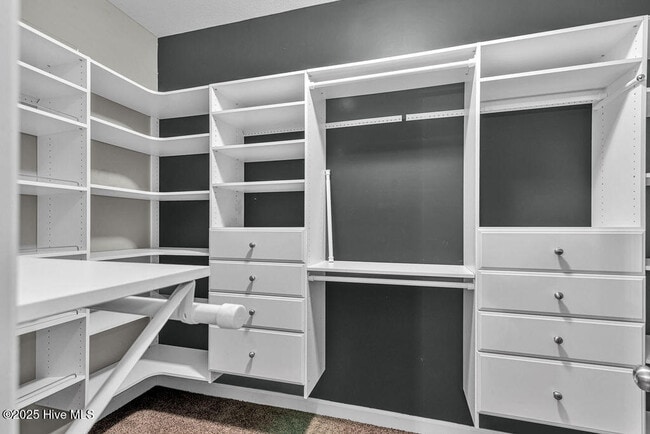 Building Photo - 102 Gabriels Wy