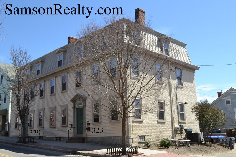 Building Photo - 329 Wickenden St