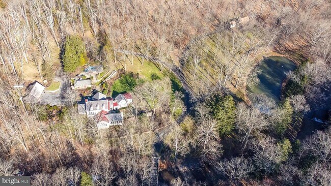 Building Photo - 171 Tabor Rd