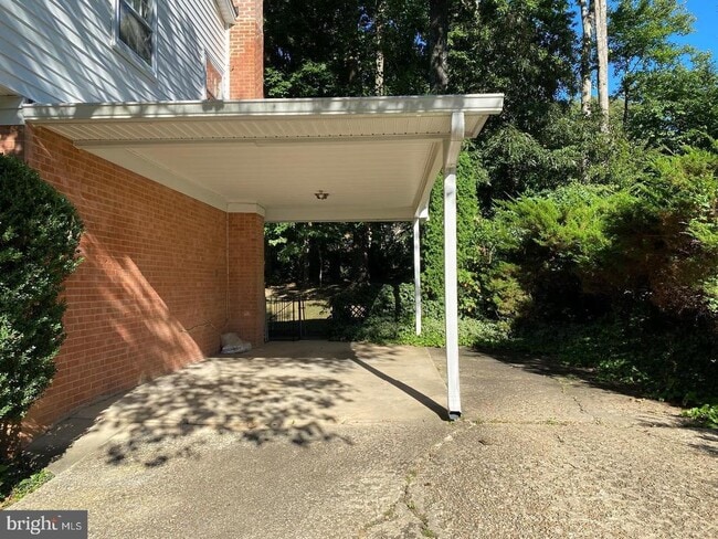 Building Photo - 6731 Bellamy Ave