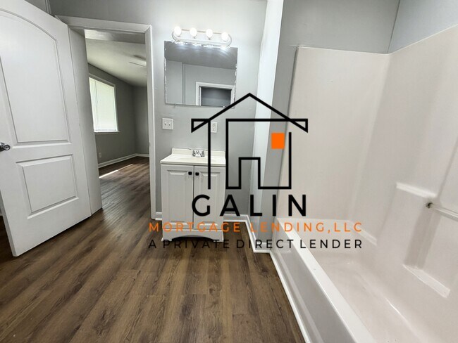 Building Photo - 1502 E 31st St