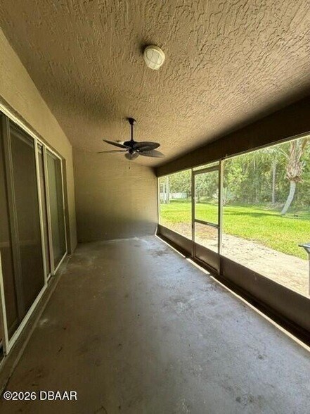 Building Photo - 6807 Henno Ct