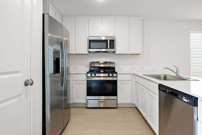Building Photo - 2823 Red Diamond