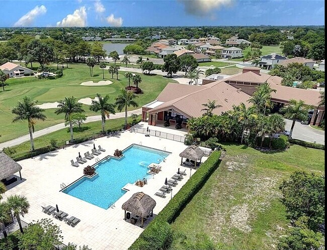 Building Photo - 7921 NW 82nd Ct