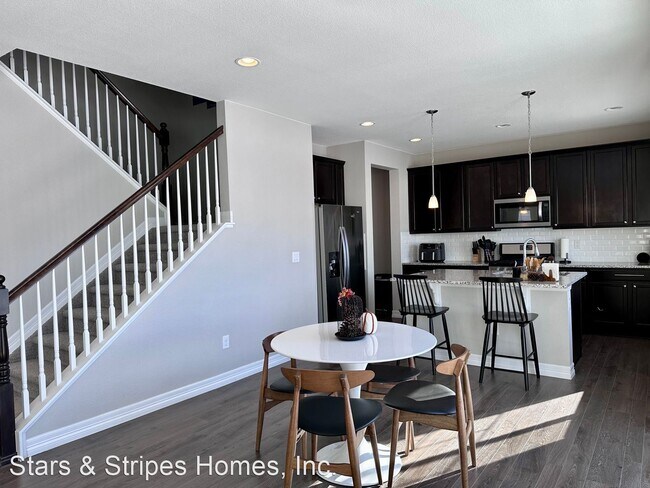 Building Photo - 3 br, 2.5 bath House - 7321 S Shady Grove Way