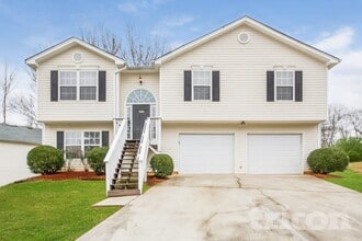 Building Photo - 500 Devcon Ln