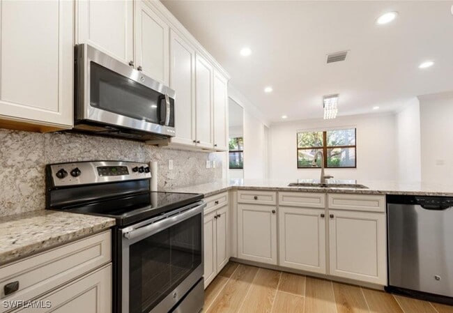 Building Photo - 7761 Bristol Cir