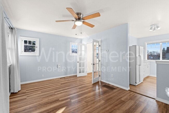 Building Photo - Welcome to this charming 1-bedroom, 1-bathroom home located in the vibrant city of Spokane, WA.