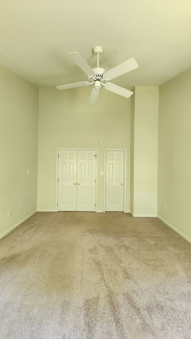Building Photo - Townhome in Island Creek Subdivision