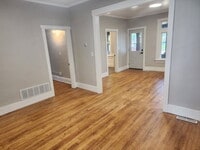 Building Photo - 523 Jackson St