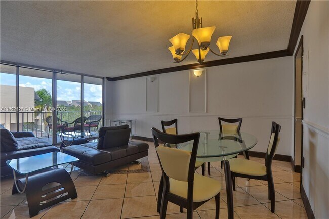 Primary Photo - 10700 SW 108th Ave