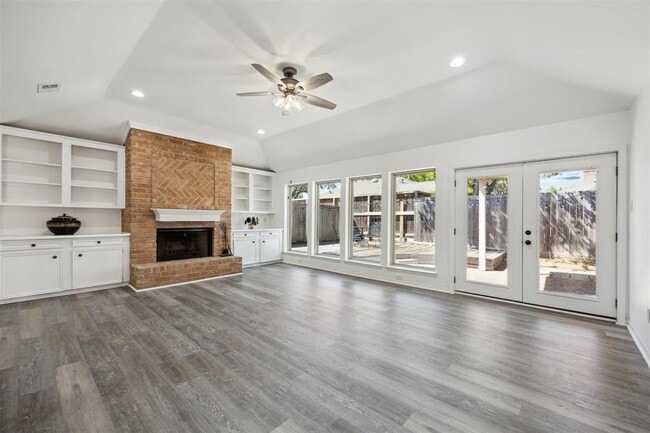 Building Photo - 318 W Fair Harbor Ln