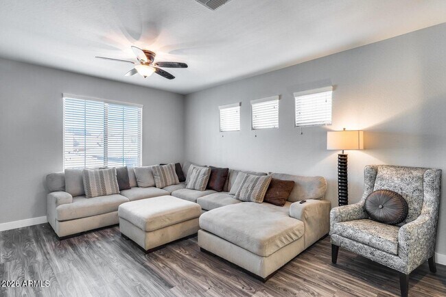 Building Photo - 4627 E Navigator Ln