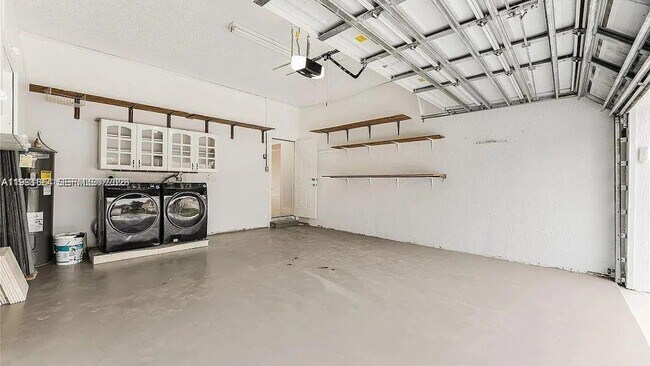 Building Photo - 2755 Dunwoodie Pl