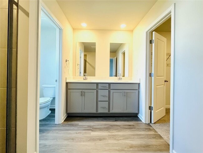 Building Photo - 4249 Tin Hare Ln