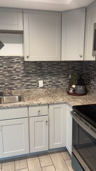 Primary Photo - 2524 S 7th Ave