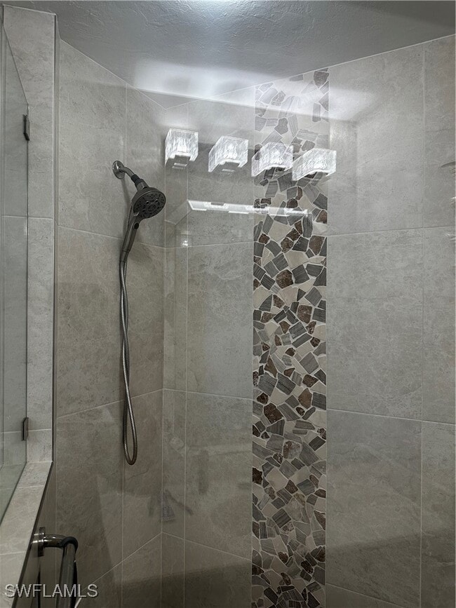 Building Photo - 16420 Millstone Cir