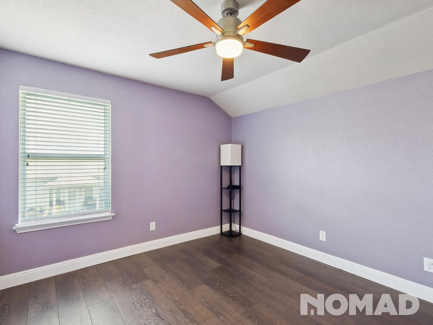 Building Photo - 6044 Akin Song