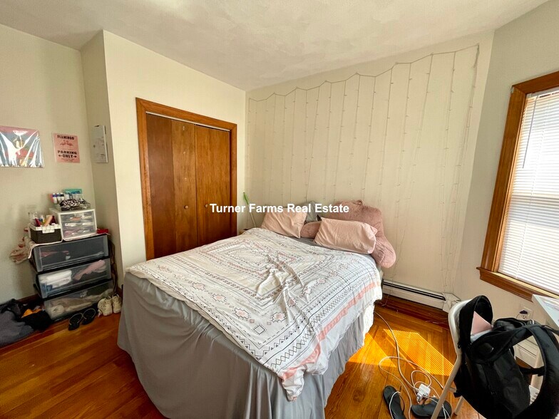 Building Photo - 290 Boston Ave