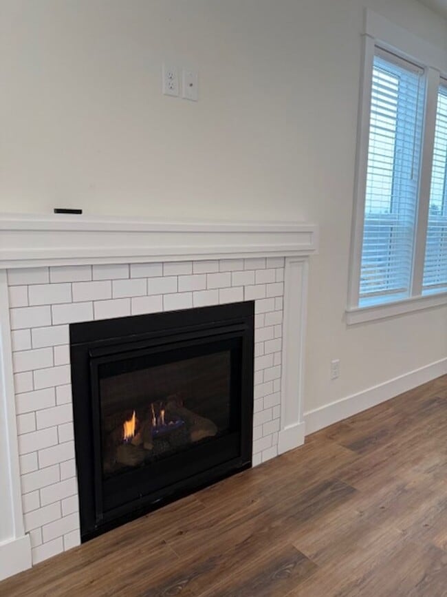 Building Photo - New Construction 4-bedroom 4 Bath Dundee OR 97115