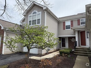 Building Photo - 2033 Waverly Ln