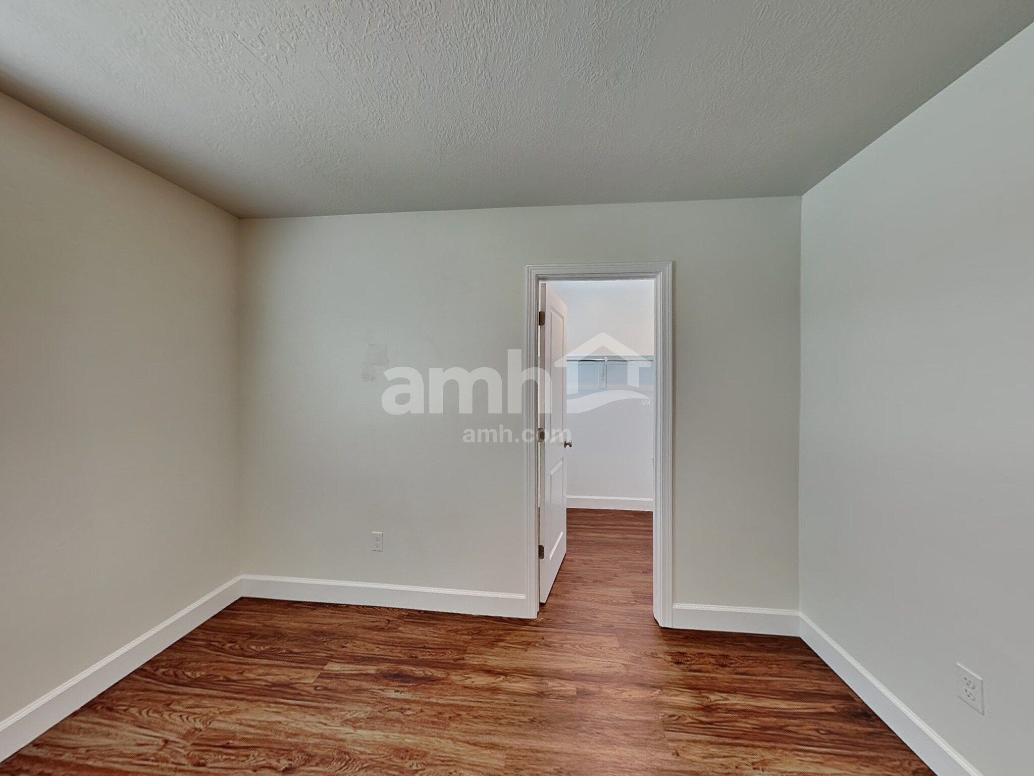 Building Photo - 1348 White St