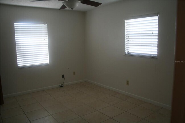 Building Photo - 6341 Flamingo Dr