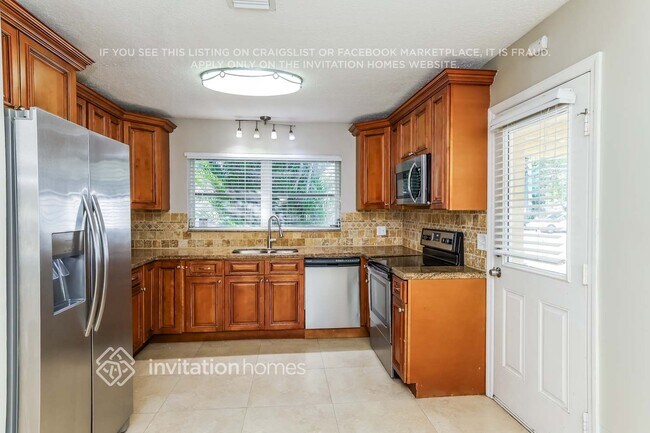 Building Photo - 729 Ocean Inlet Dr