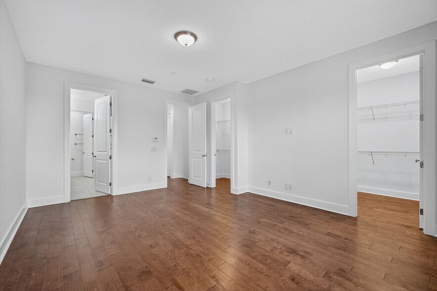 Building Photo - 7089 Edison Pl