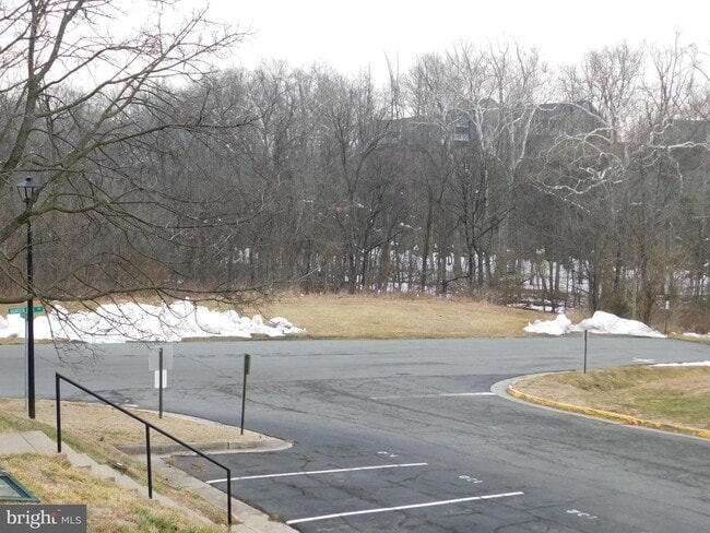 Building Photo - 104 Waterford Ln