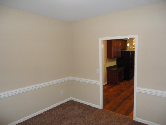 Building Photo - 3324 Forest Mill Cir