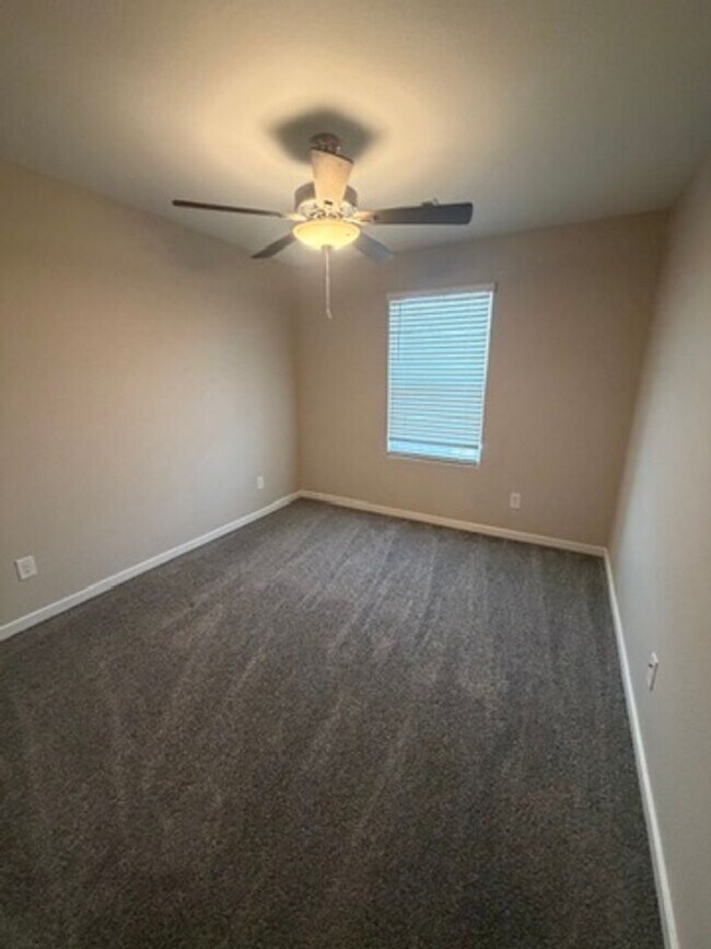 Building Photo - Newer home in Tempe!! 3 bedrooms & 2.5 baths with 2-car garage. Loaded with upgrades!