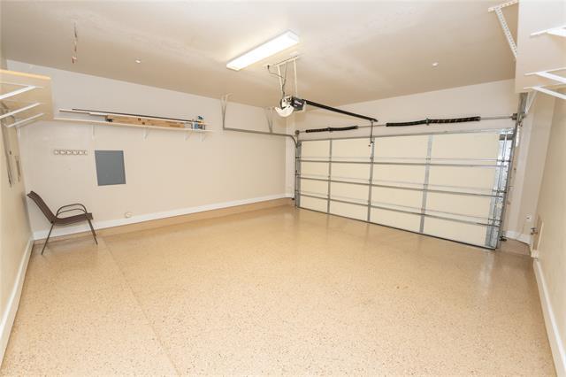 Building Photo - 675 Senda