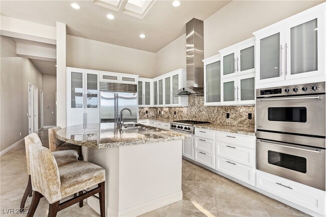 Building Photo - 34 Isleworth Dr