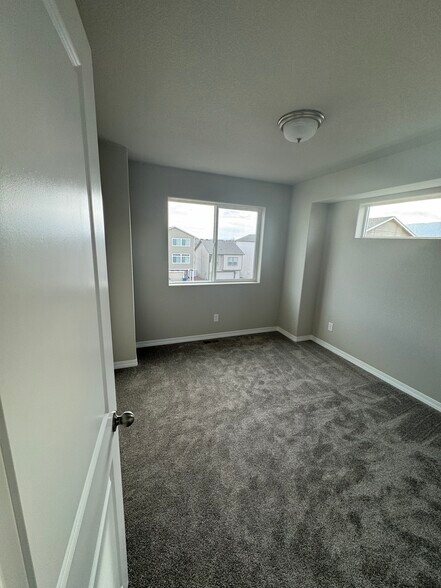 2nd Bedroom - 5245 Painted Sky Vw