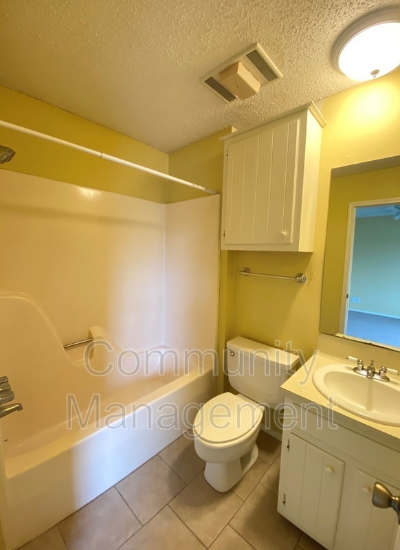 Building Photo - 2245 King Arthur Blvd